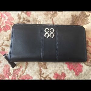 COACH ZIP-AROUND WALLET